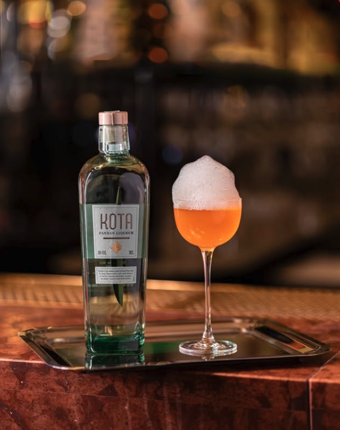 Cocktail avec liqueur de KOTA pandan