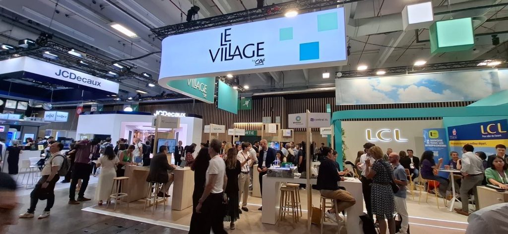 Stand Vivatech Village by CA
